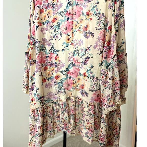 Torrid Tan Ruffle Chiffon Floral Kimono - Size 3(X) (EUC) - Picture 3 of 6